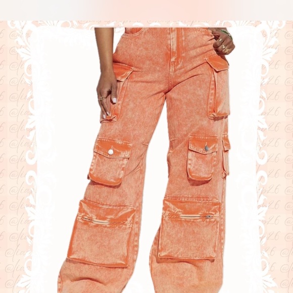 Fashion Nova Denim - High Rise Orange Acid Wash Cargo Baggy jeans size 11